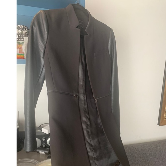 Stunning BCBG Arelia A-line Coat (Leather Arms) - Picture 3 of 4